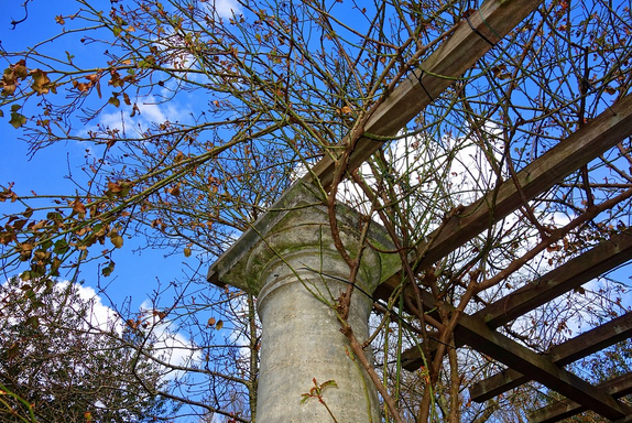 pillar
